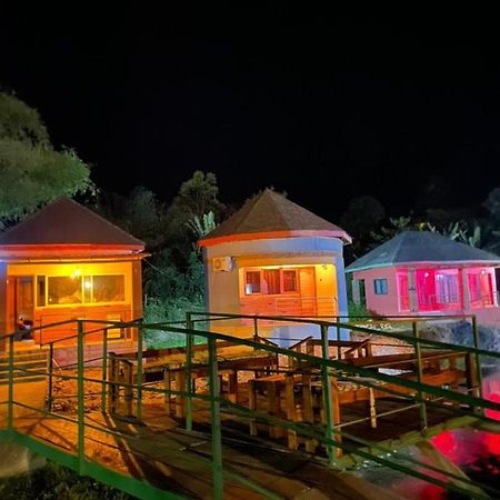 Bamboo River Resorts Wli Afegame Kültér fotó
