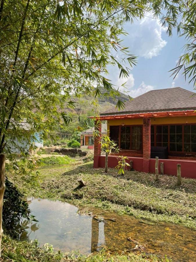 Bamboo River Resorts Wli Afegame Kültér fotó